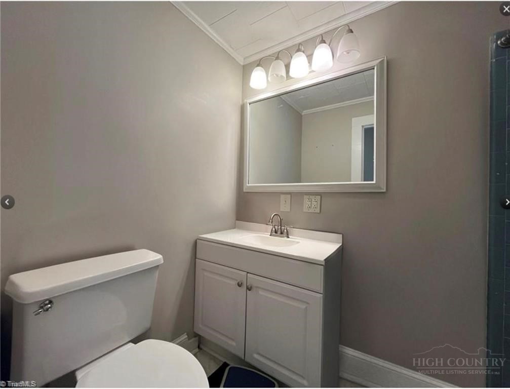 820 Suncrest Orchard Road Property Photo 5