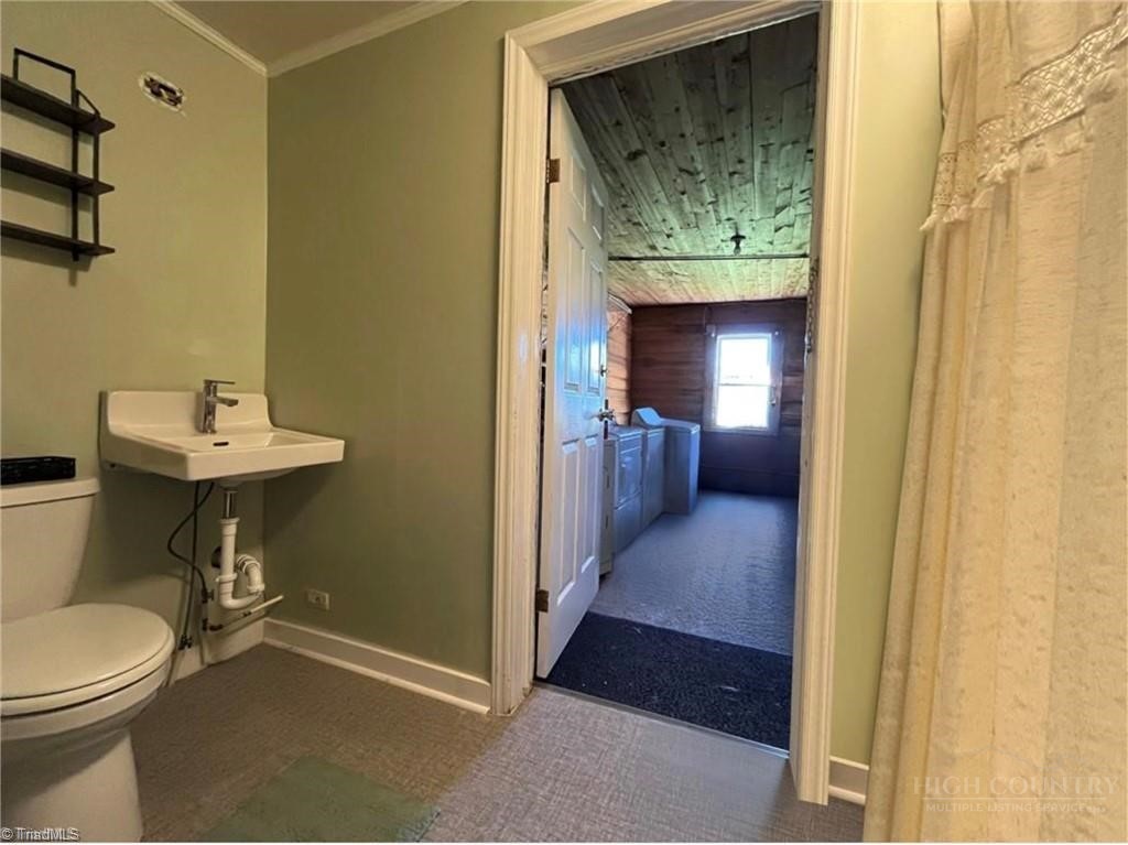 820 Suncrest Orchard Road Property Photo 9