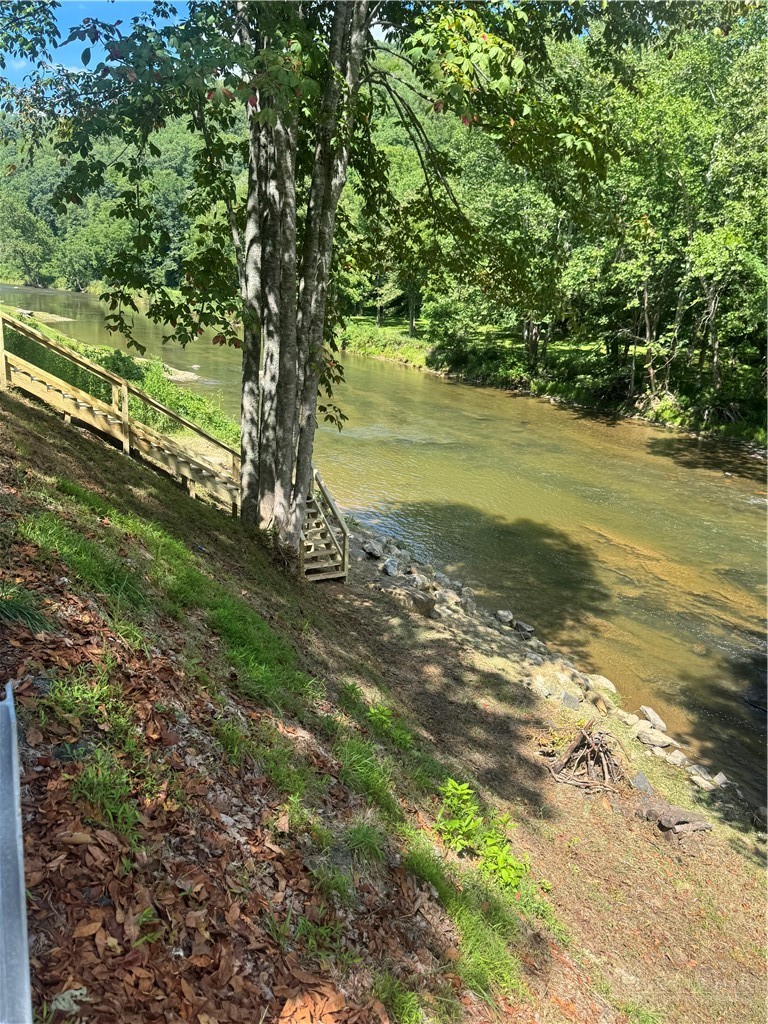 613 Silas Creek Road Property Photo 10