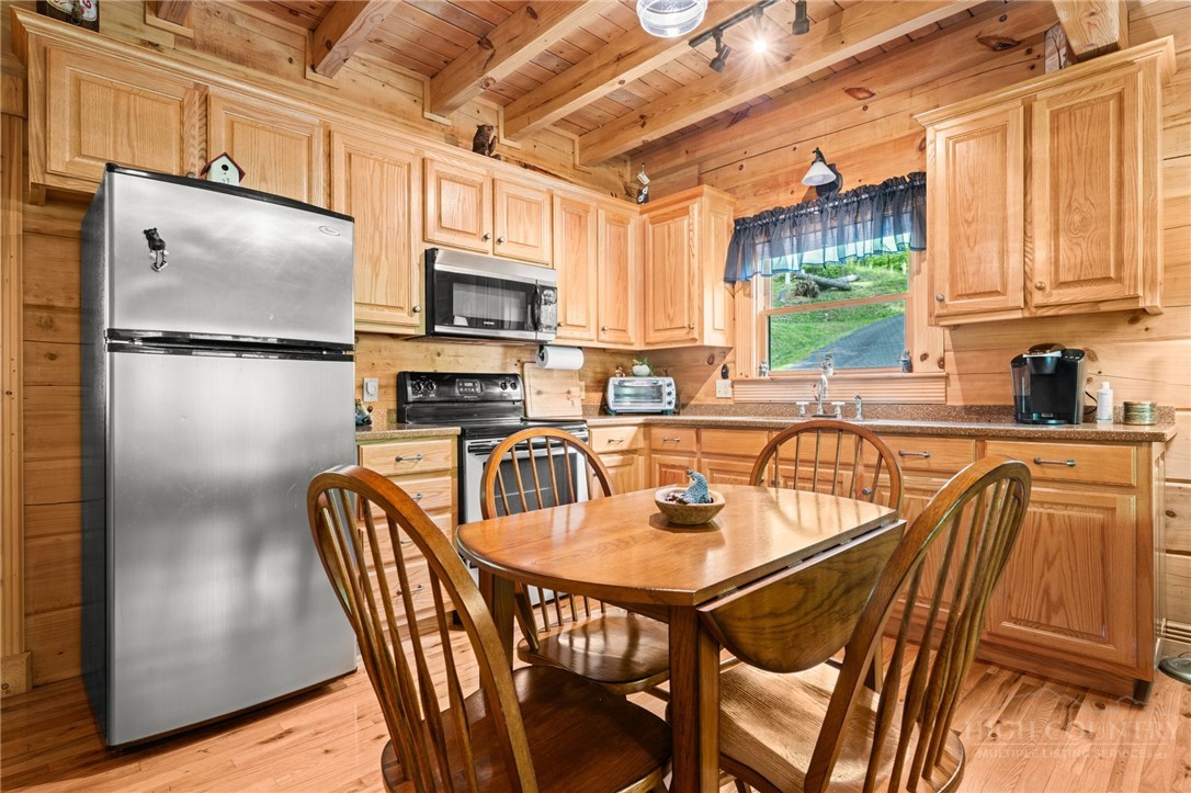 613 Silas Creek Road Property Photo 19