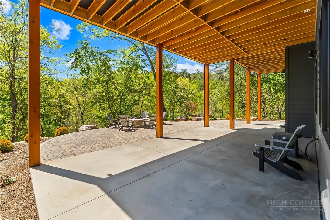 1503 Black Forest Drive Property Photo 44