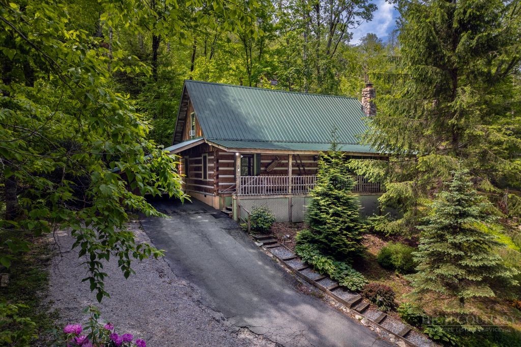 110 Forest Run Property Photo 2