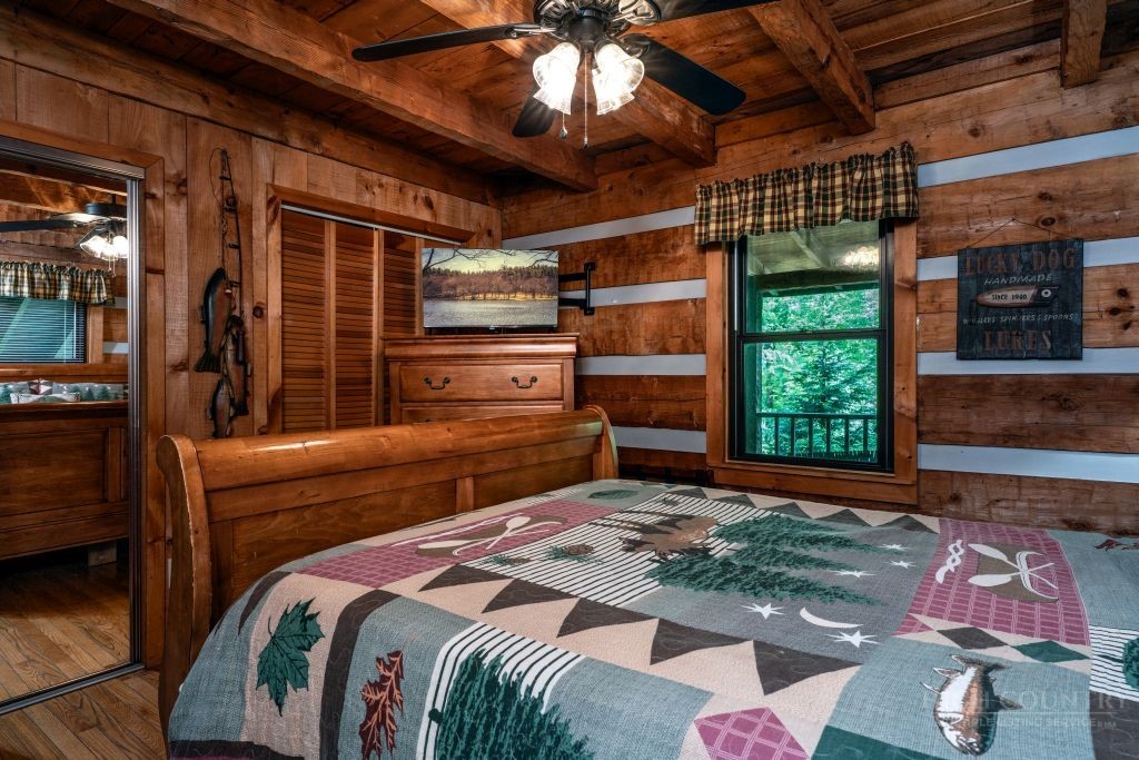 110 Forest Run Property Photo 16