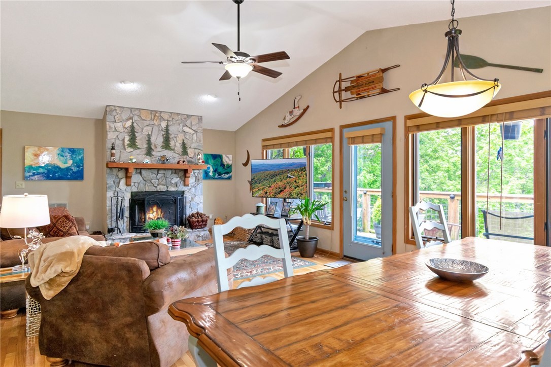 1078 Charter Hills Road Property Photo 11