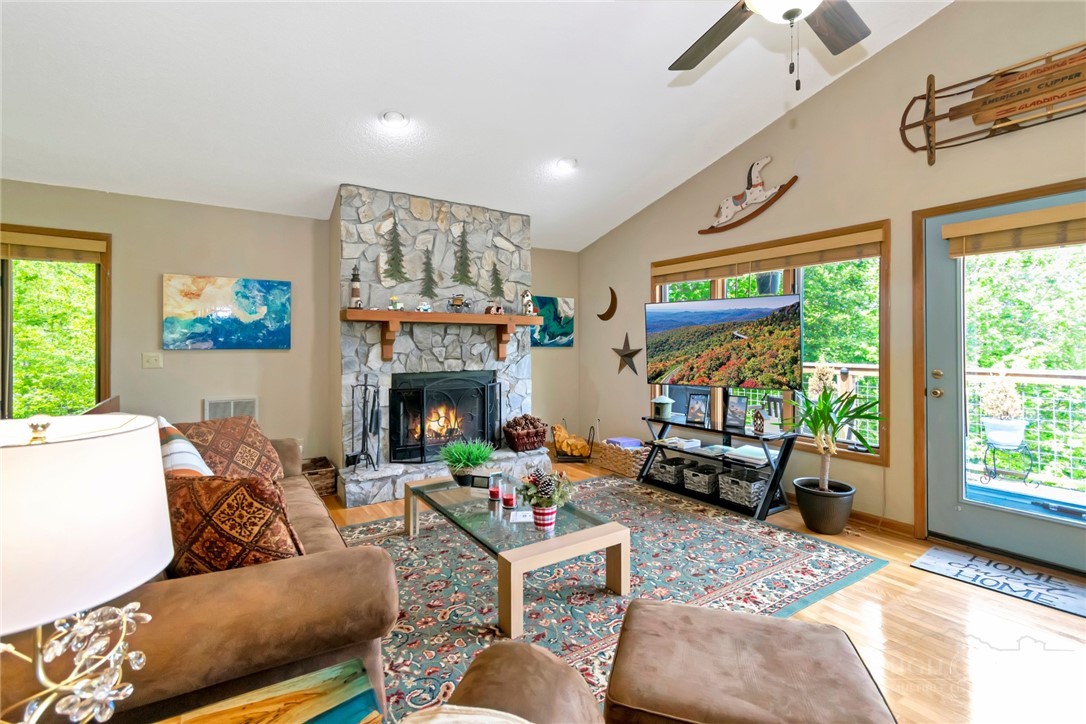 1078 Charter Hills Road Property Photo 14
