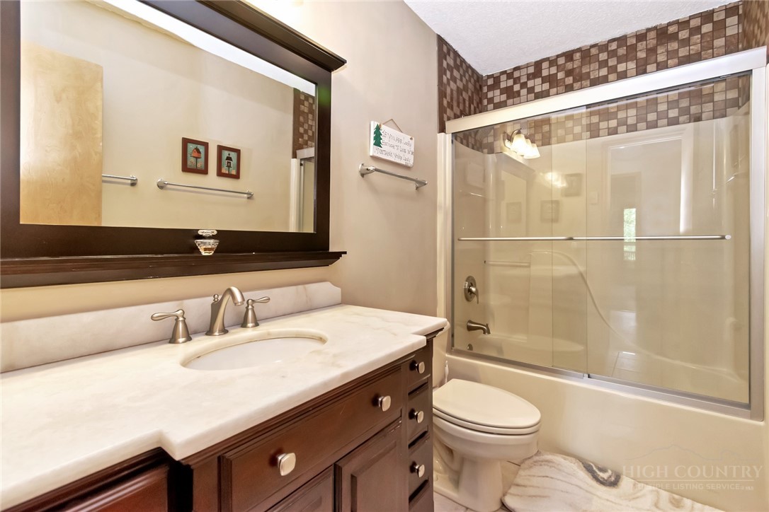 1078 Charter Hills Road Property Photo 21