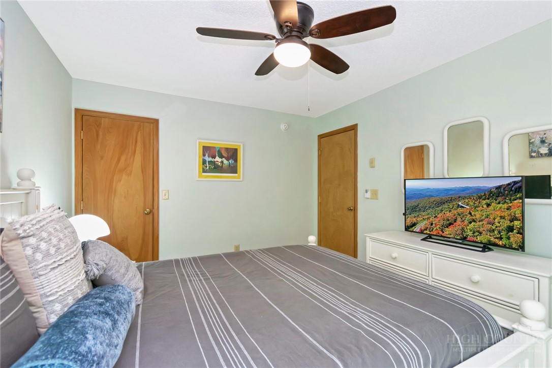 1078 Charter Hills Road Property Photo 33