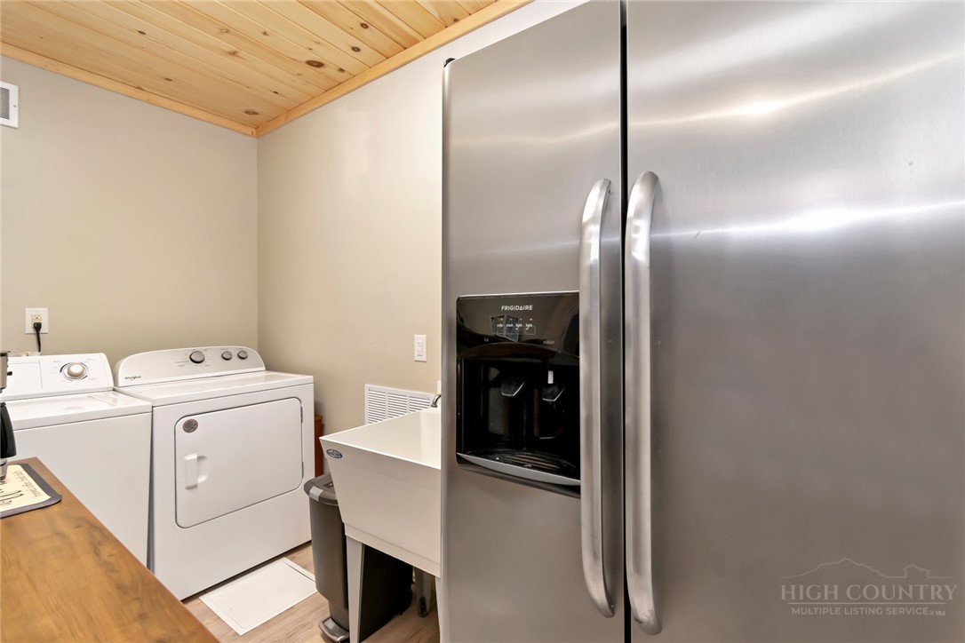 1078 Charter Hills Road Property Photo 43