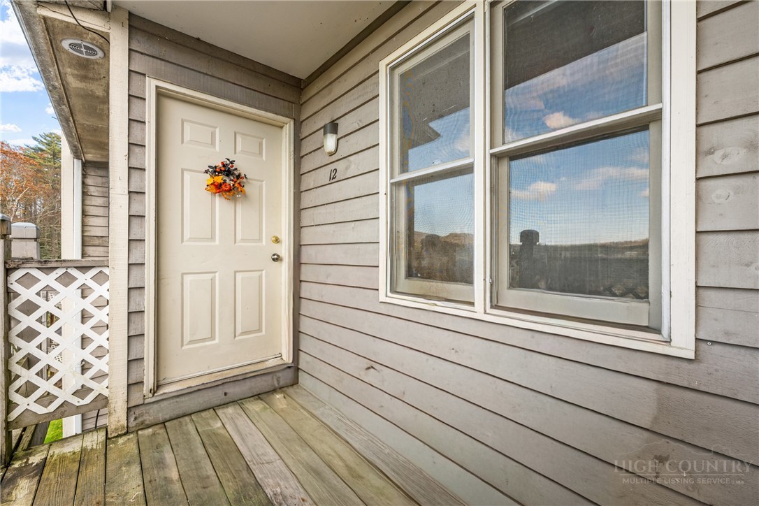200 Pilgrims Way 12 Property Photo 2