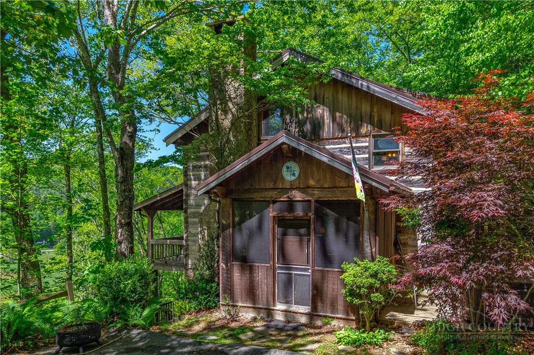 826 River Ridge Road Property Photo 1