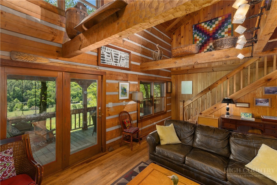 826 River Ridge Road Property Photo 9