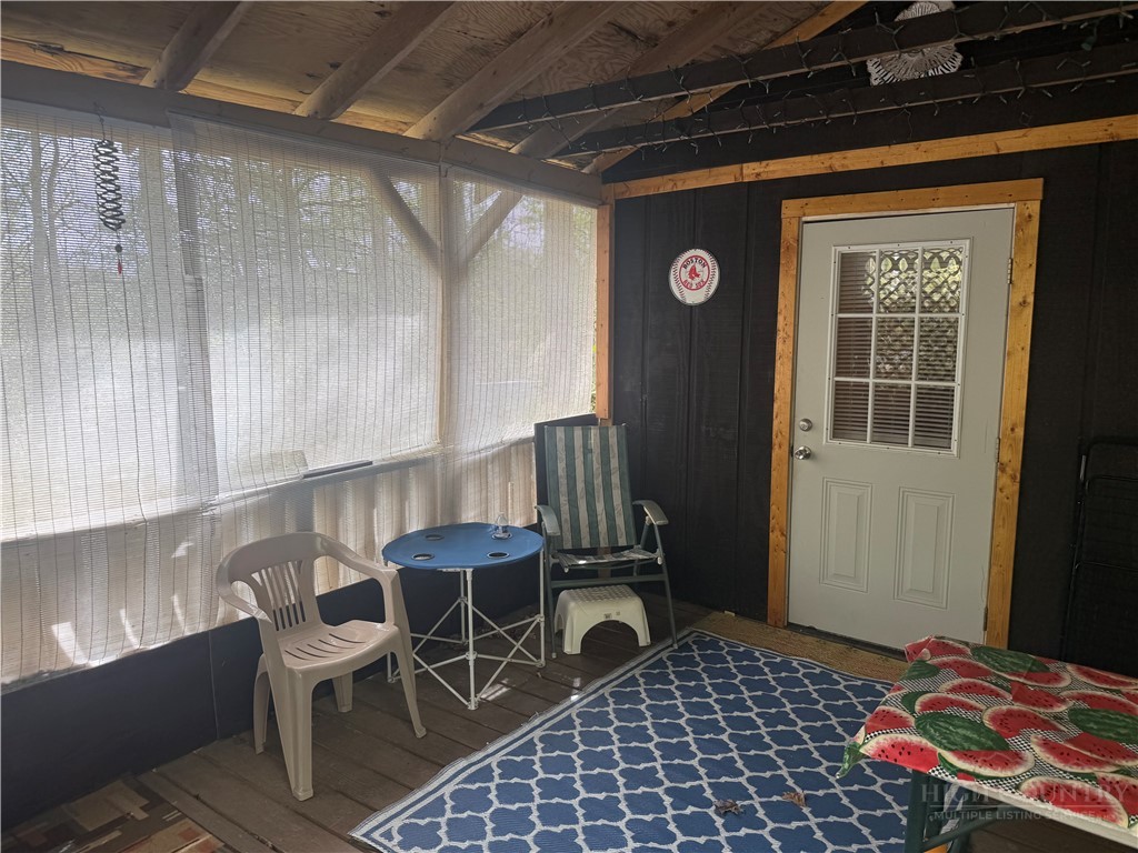 211 Delphinium Lane Property Photo 3
