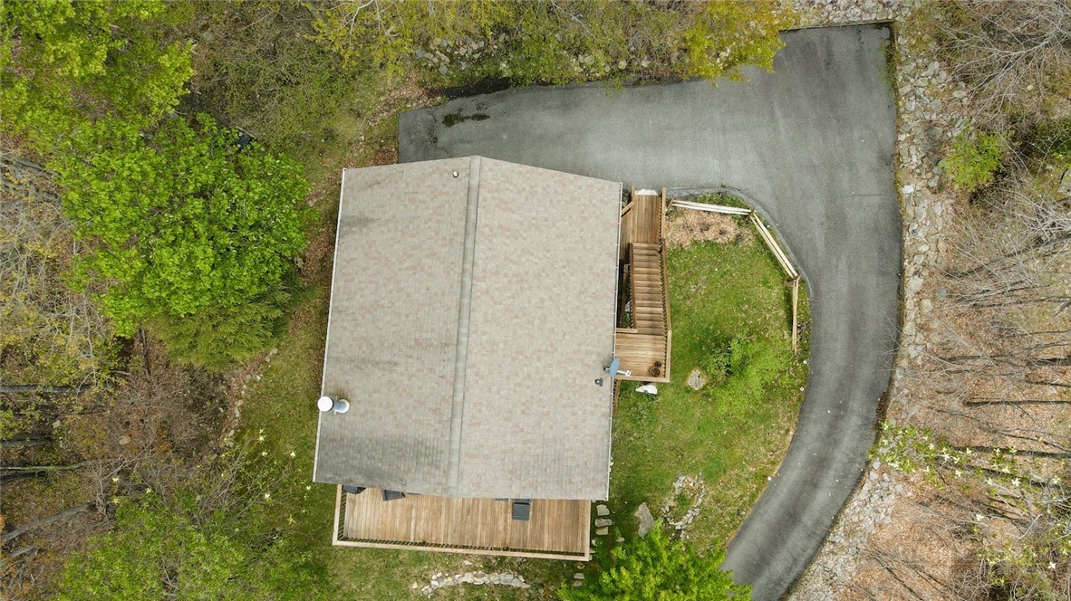 111 Aster Trail Property Photo 4