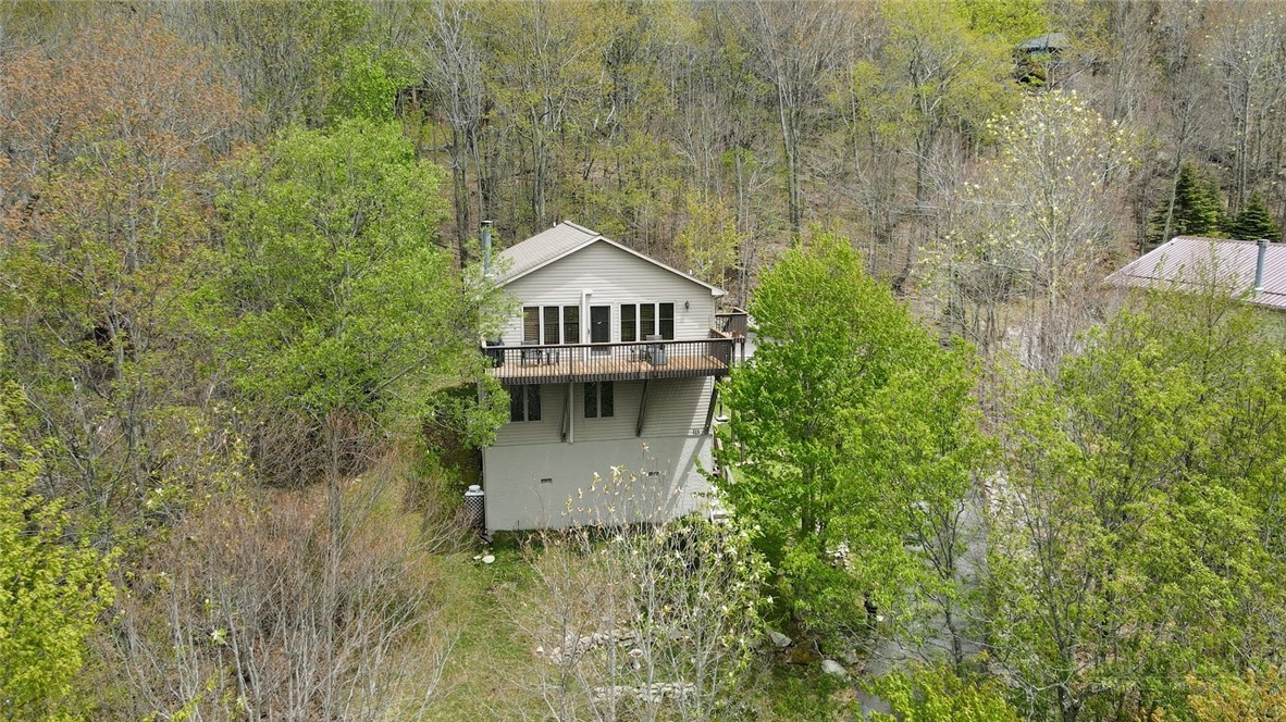 111 Aster Trail Property Photo 5