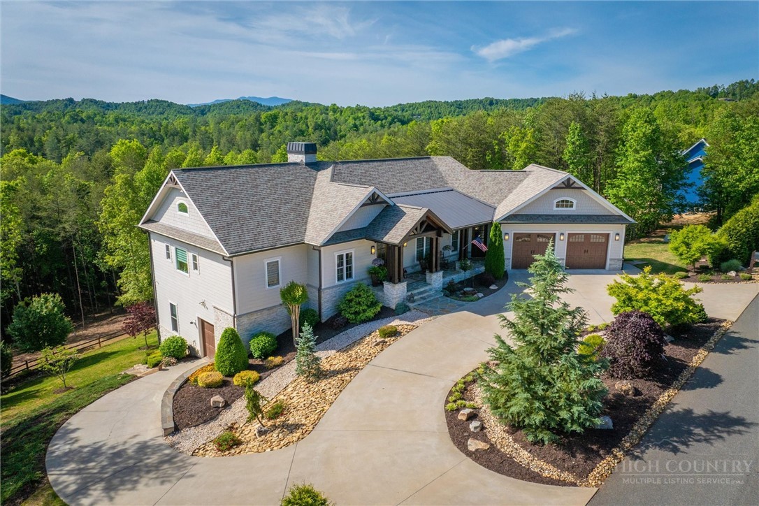 1506 High Valley Way Property Photo 3