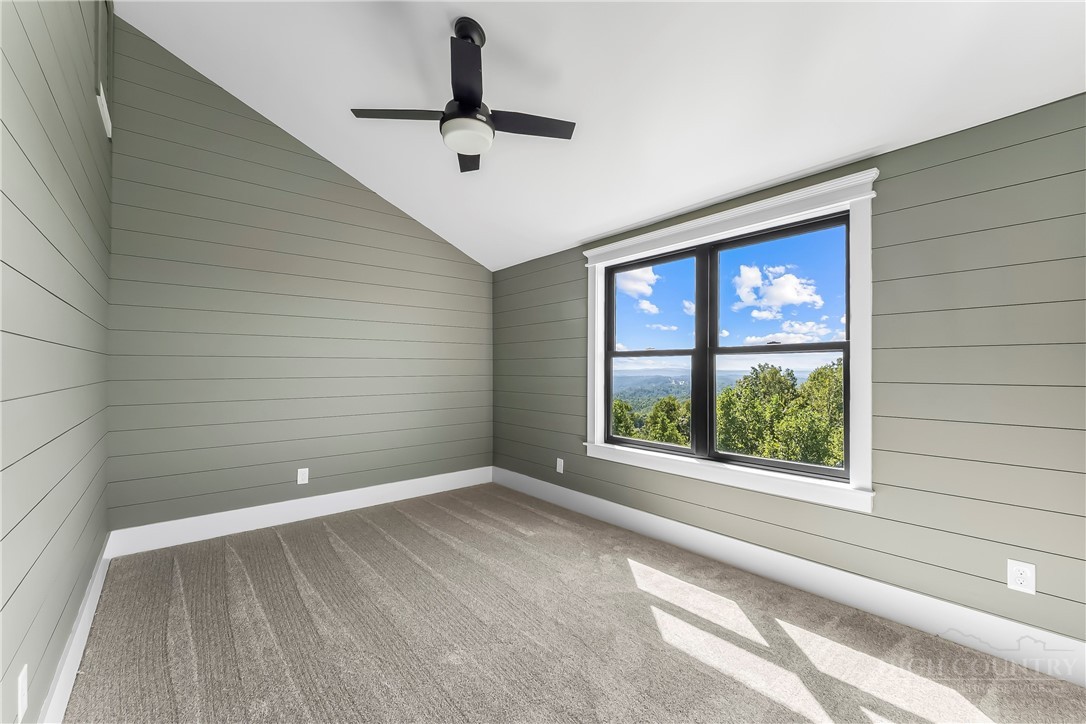 4898 Soaring Top Lane Property Photo 19
