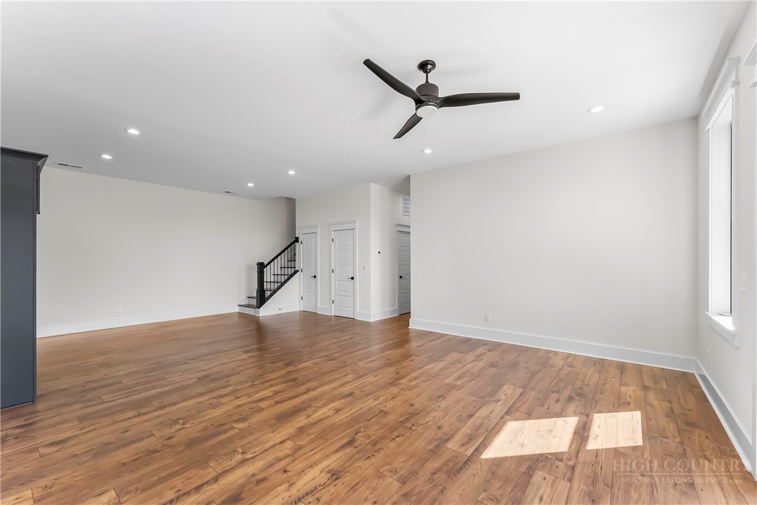 4898 Soaring Top Lane Property Photo 27