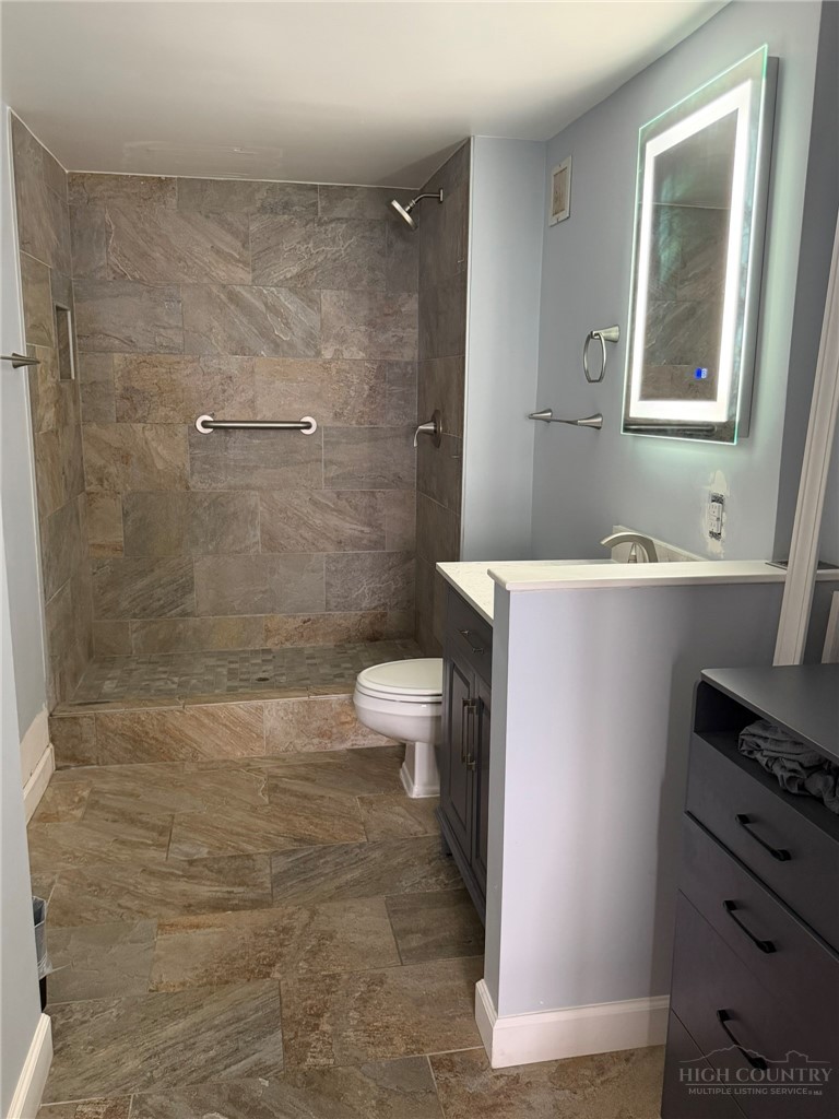 303 Sugar Top Drive 2020 Property Photo 9