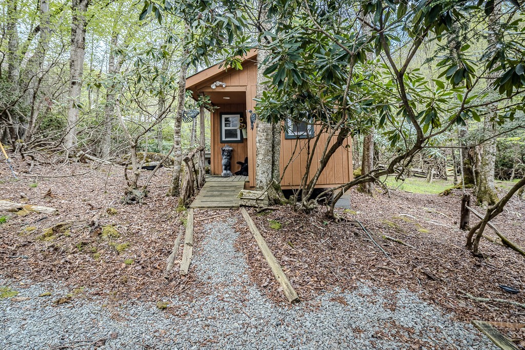 109 Shagbark Road Property Photo 42