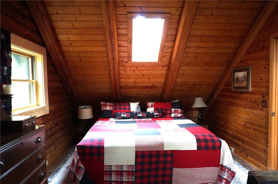 557 White Pine Road Property Photo 14