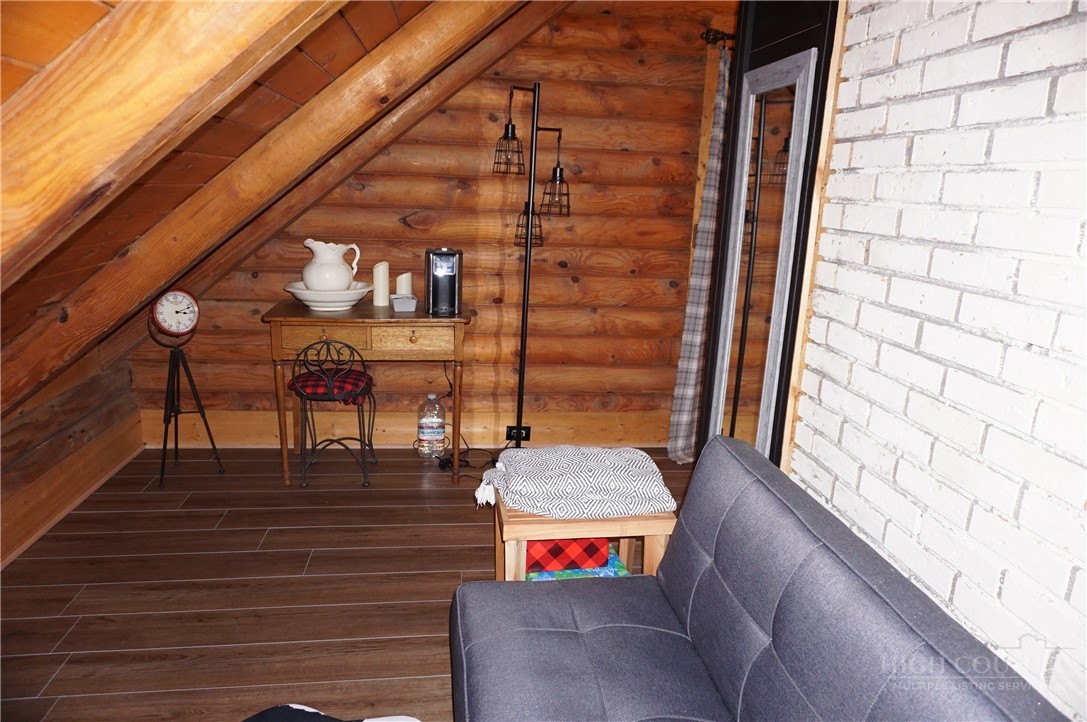 557 White Pine Road Property Photo 18