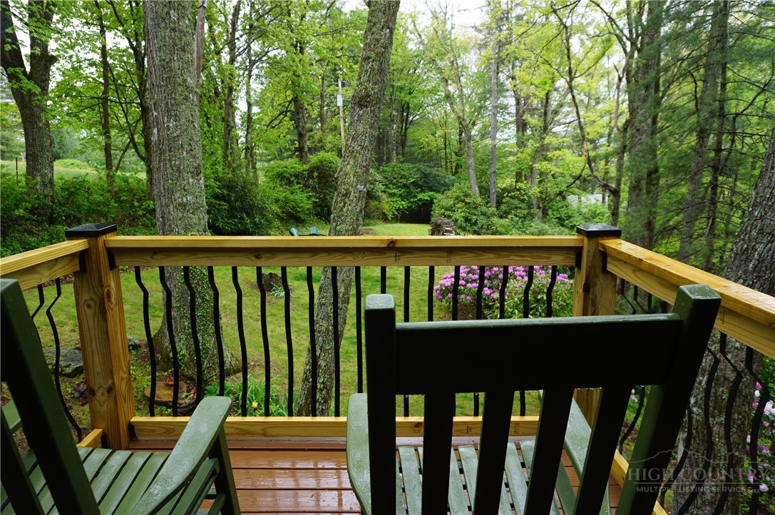 557 White Pine Road Property Photo 21