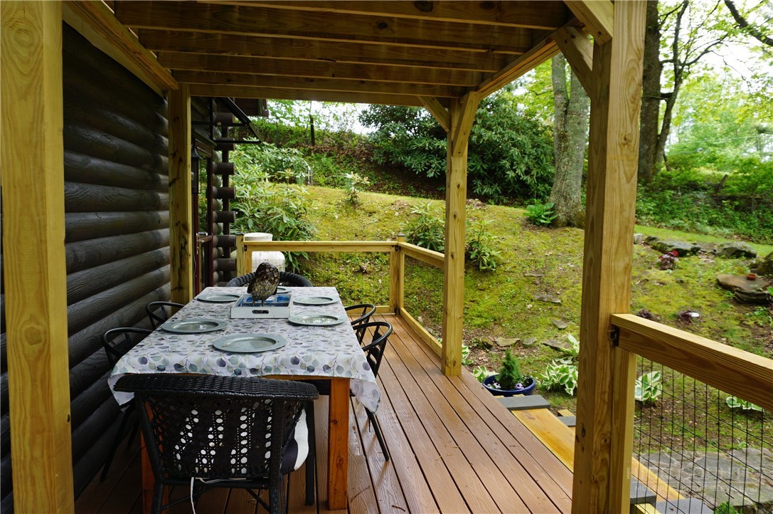557 White Pine Road Property Photo 22