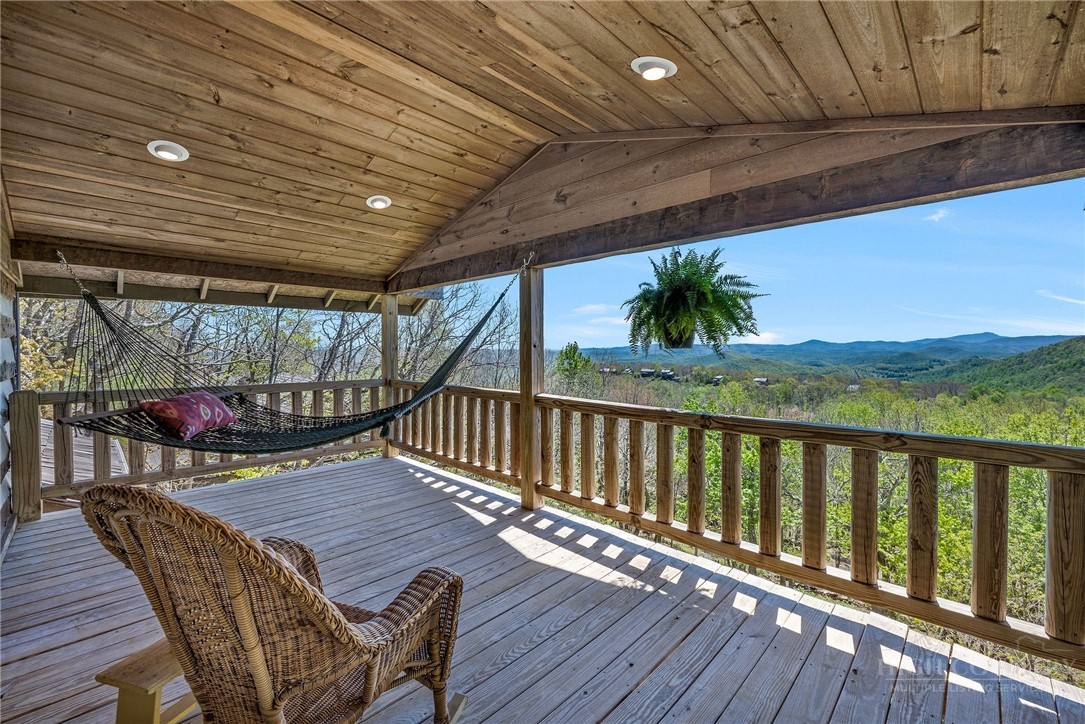 242 Annapurna Drive Property Photo 40