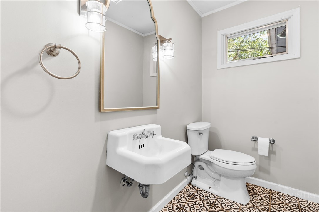 656 Goforth Road Property Photo 10