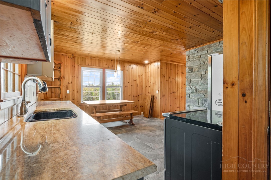 656 Goforth Road Property Photo 18
