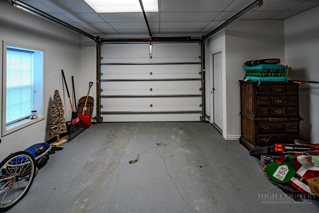 110 Greenbriar Road Property Photo 47