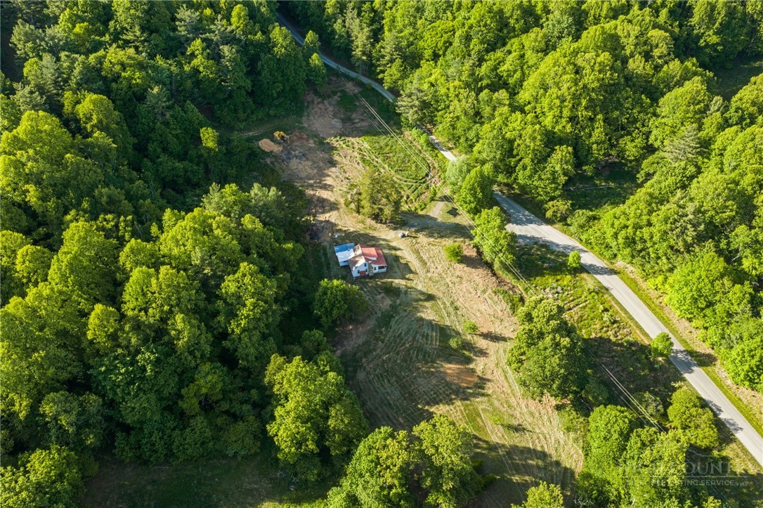657 Lawrence Greene Road Property Photo 13