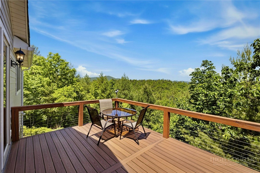 5564 Table View Lane Property Photo 9