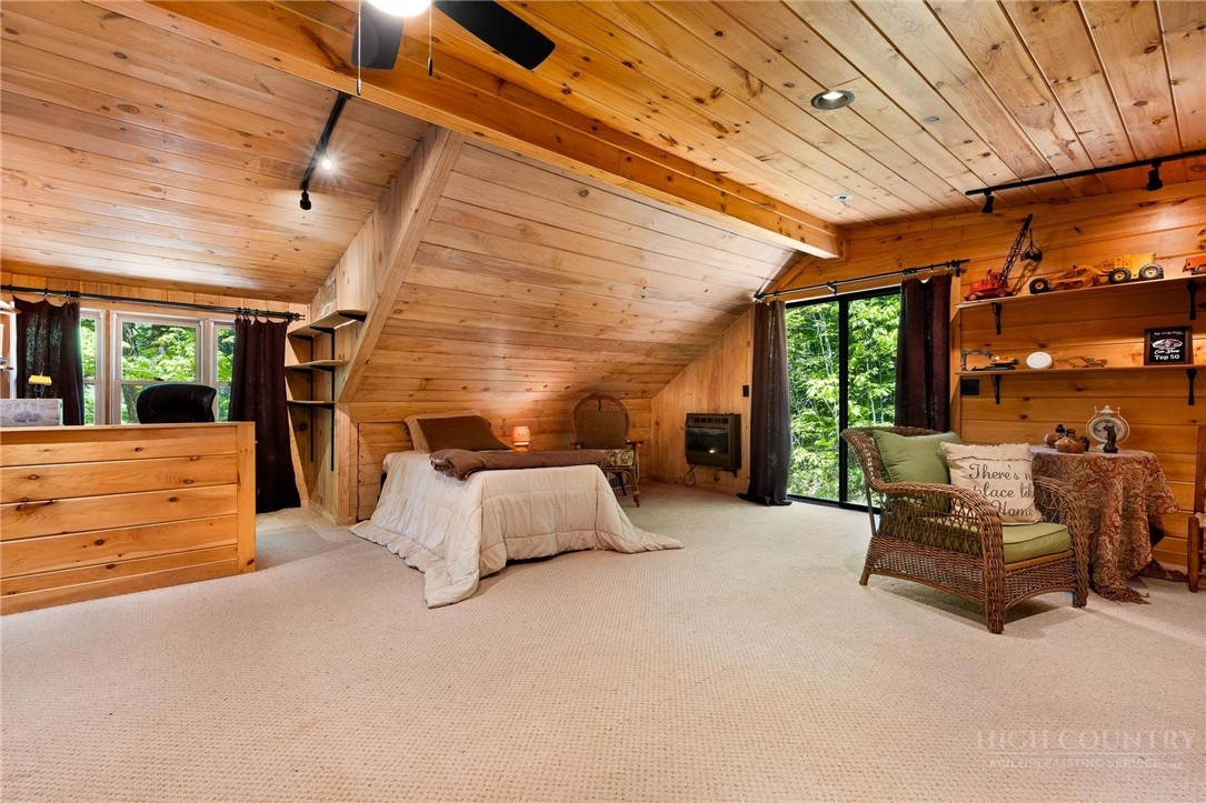 165 Natures Way Property Photo 17