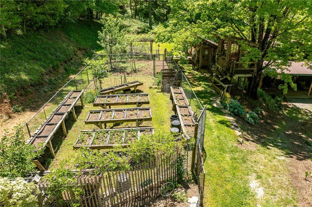 165 Natures Way Property Photo 33