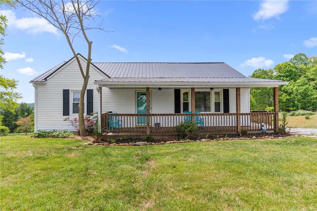 4532 Nc Highway 18 Property Photo 2