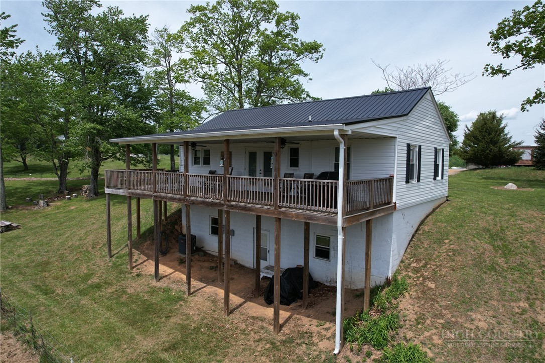 4532 Nc Highway 18 Property Photo 3