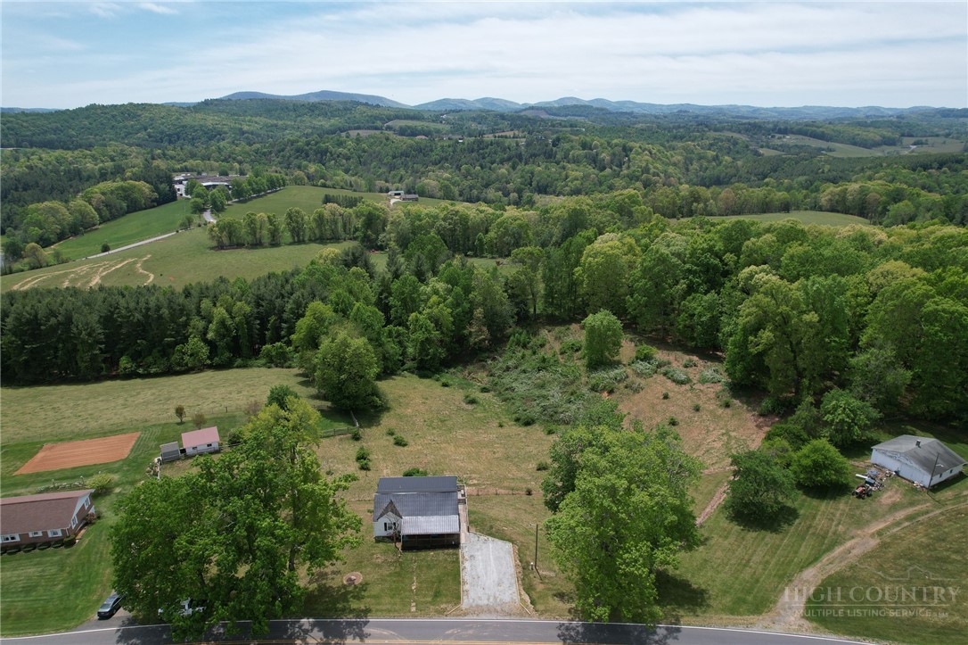 4532 Nc Highway 18 Property Photo 5