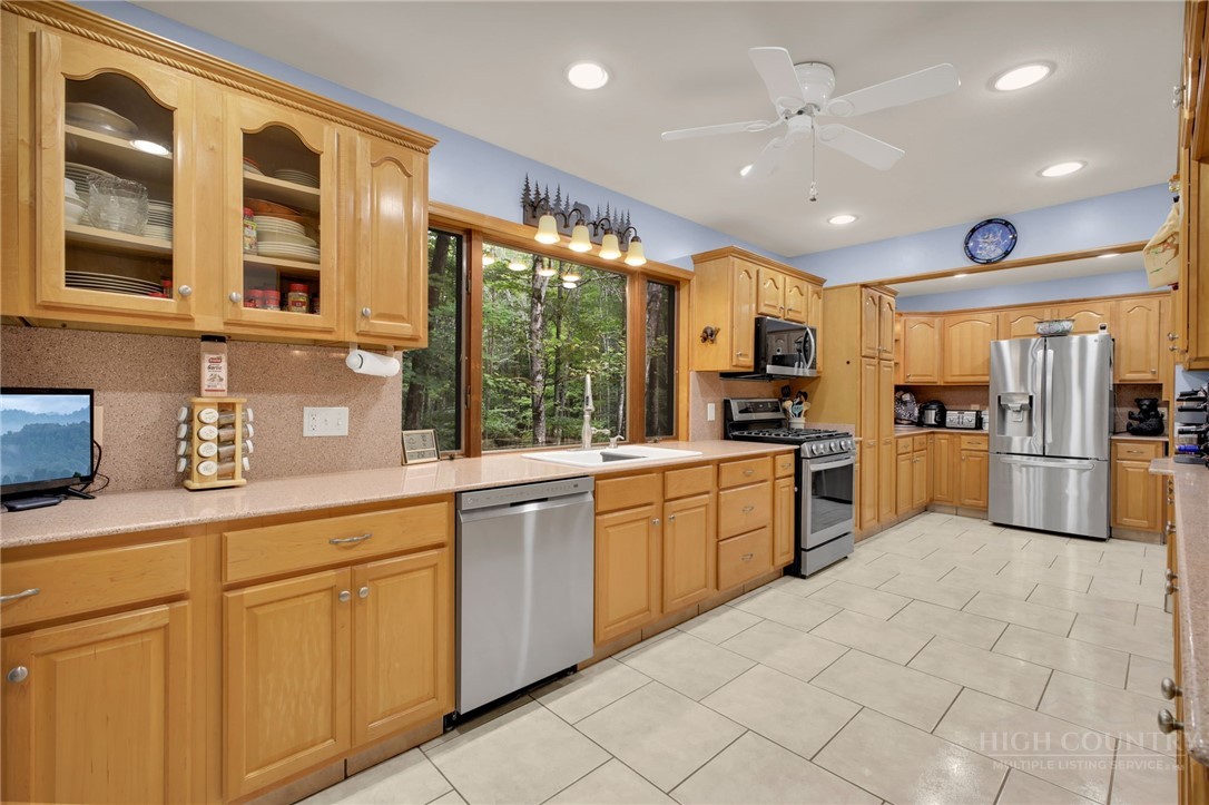 103 Upper Grouse Ridge Road Property Photo 14