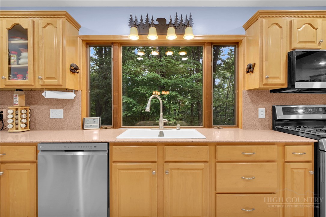 103 Upper Grouse Ridge Road Property Photo 16