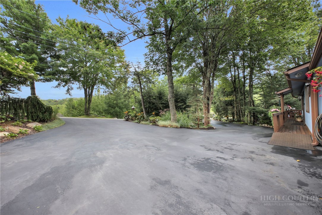 103 Upper Grouse Ridge Road Property Photo 46
