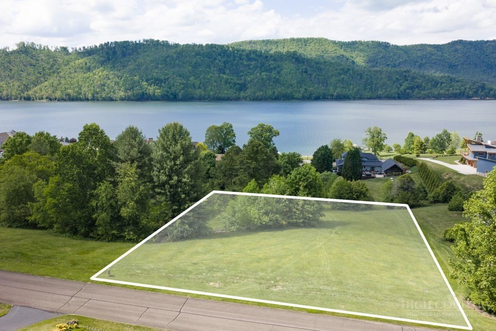 Lot 84 Harbor View Property Photo 2