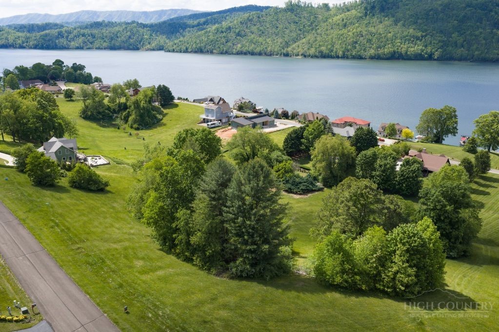 Lot 84 Harbor View Property Photo 3