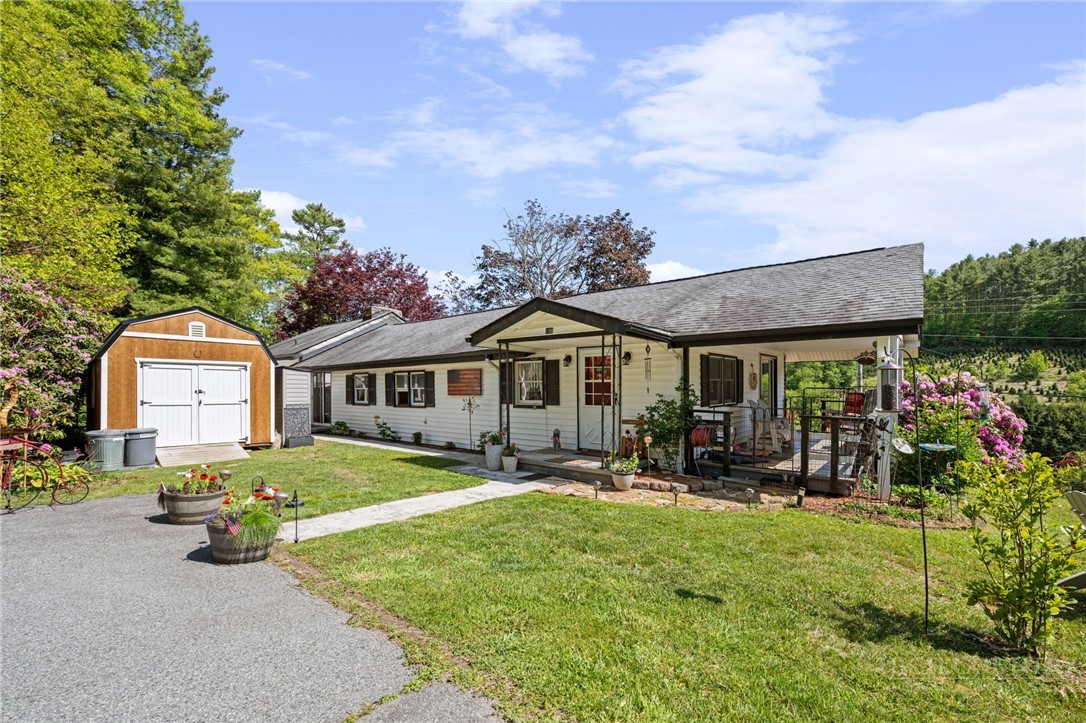 190 Benfield Road
