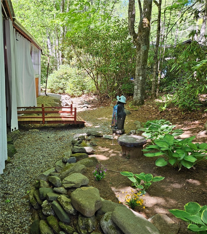 55 Sassafras Road Property Photo 9