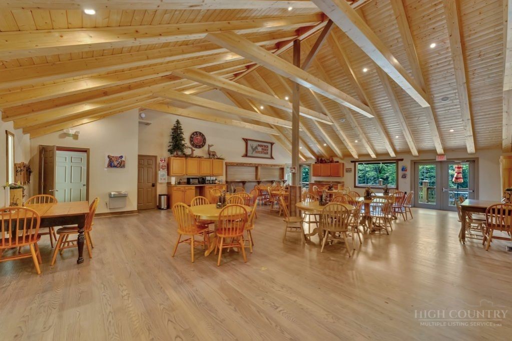 216 Saddle Lane Property Photo 42