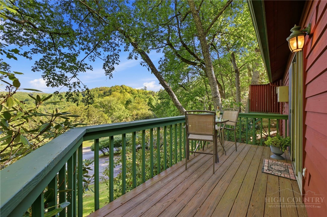 140 Lindale Ridge 504 Property Photo 10