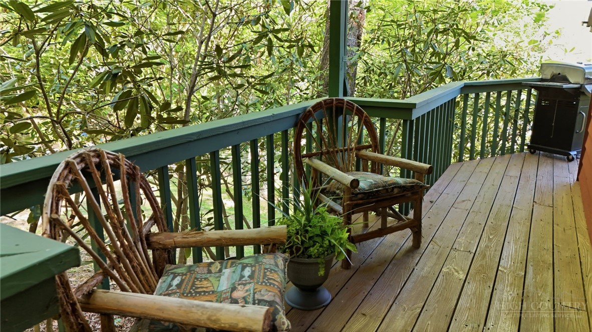 140 Lindale Ridge 504 Property Photo 12