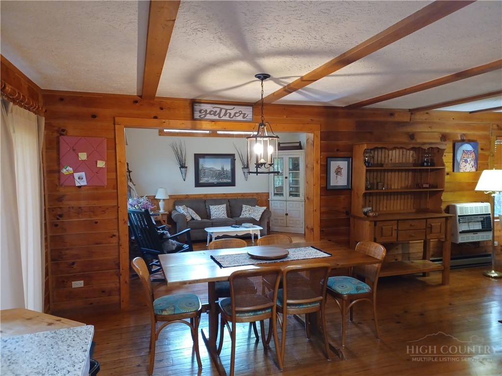 100 Tulip Lane Property Photo 16
