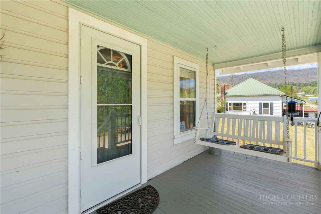 207 Main Street Property Photo 21
